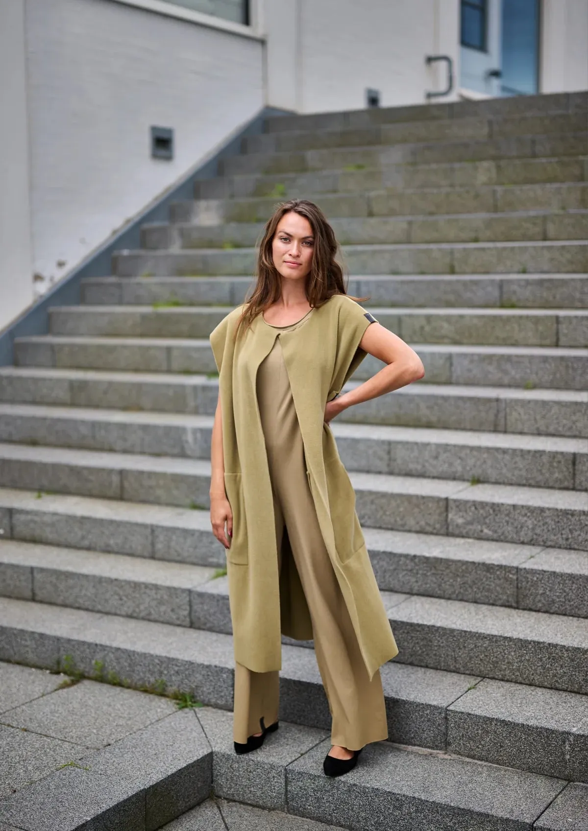 Long Vest Olive